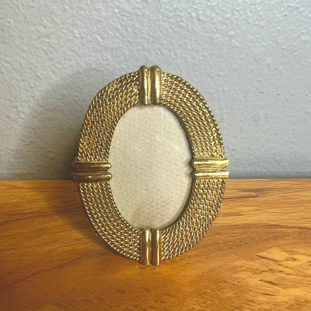 Vtg Barron Miniature Oval Picture Frame Gold Tone Rope Texture Hollywood Regency
